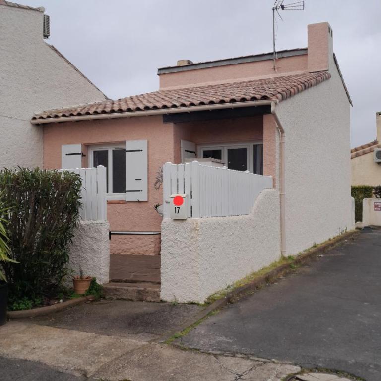 Maison village occitan accès direct à la plage - Ferienhaus mit 3 Schlafzimmern - 1