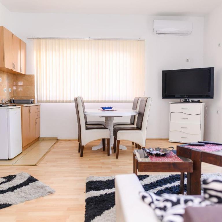 Apartmani Merlin - Apartman sa 1 Spavaćom Sobom - 4