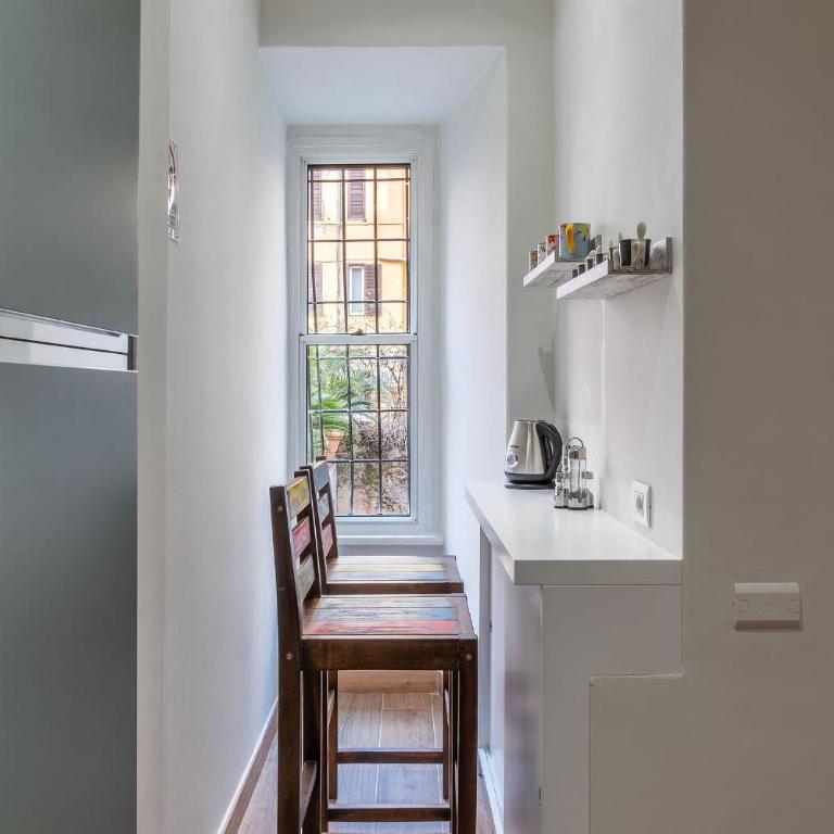 GuestHost - Domus Antoniana - Esquilino - Appartamento con 2 Camere da Letto - 28