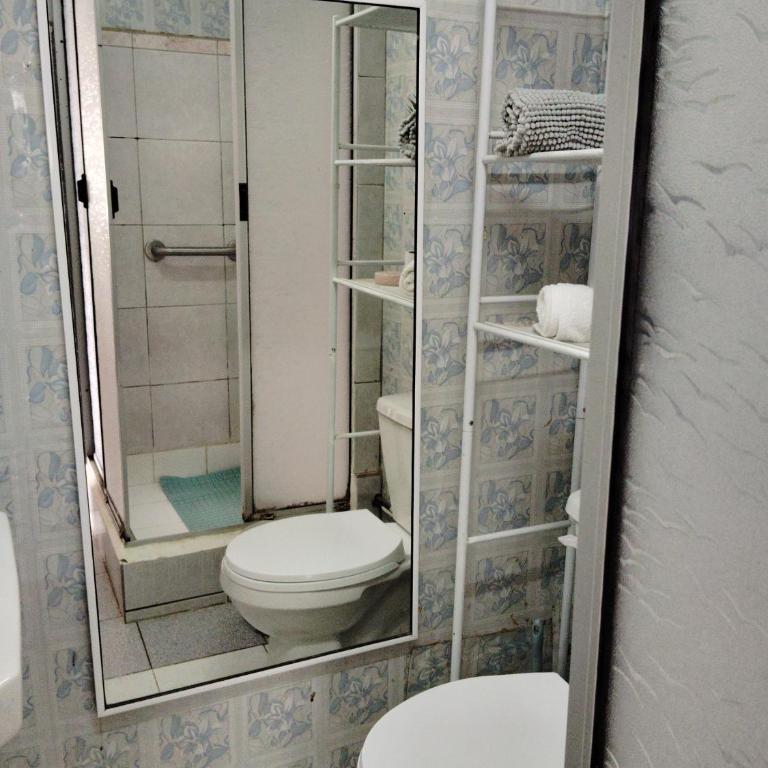 Cabaña con antejardín y Parrón - Casa de 2 dormitorios - 4
