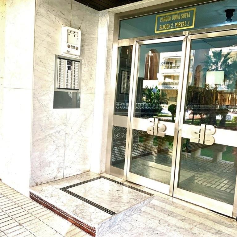 Quiet Beachfront Oasis - Doña Sofía - Apartamento de 2 dormitorios - 37