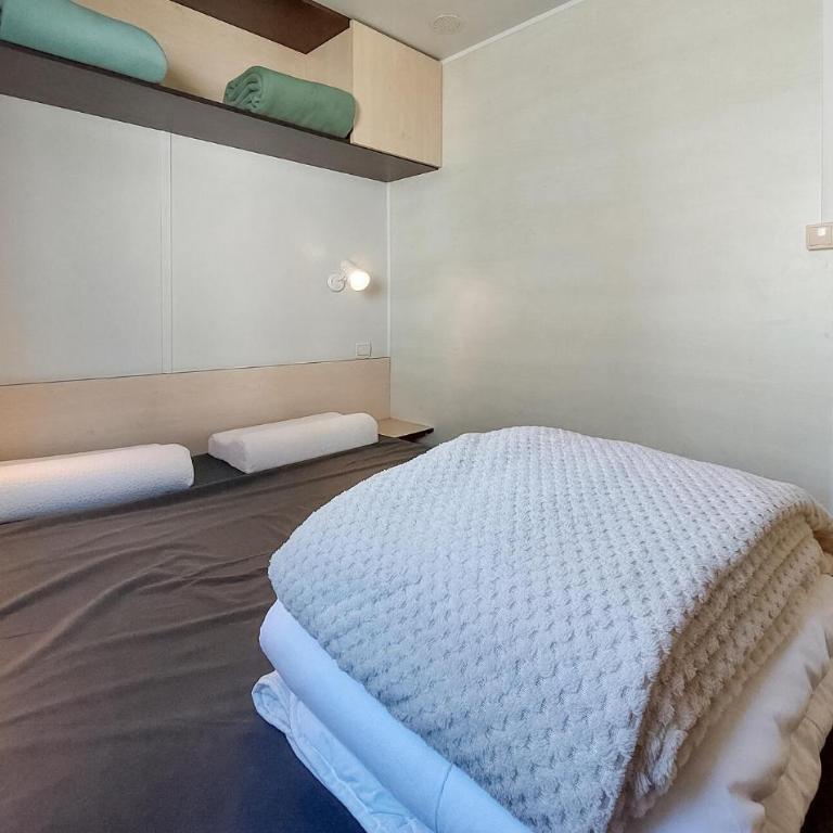 Mobilhome With Shared Pool - Mobile Home - 4