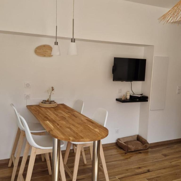 Au bord de la rivière - Appartement 1 Chambre - 32