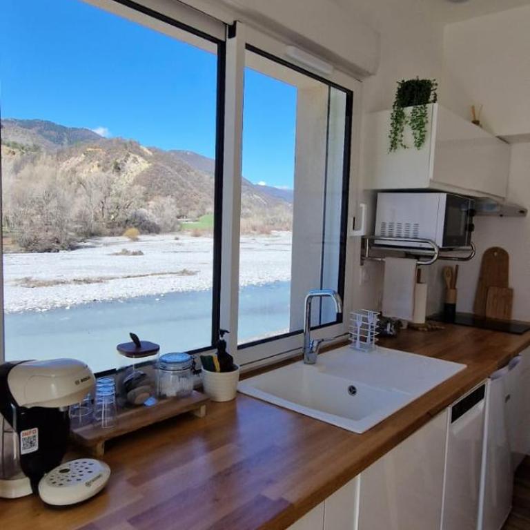 Au bord de la rivière - Appartement 1 Chambre - 25