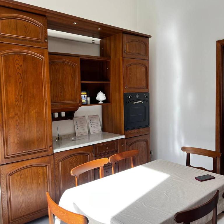 La casa nel barocco - Appartamento con 2 Camere da Letto - 8