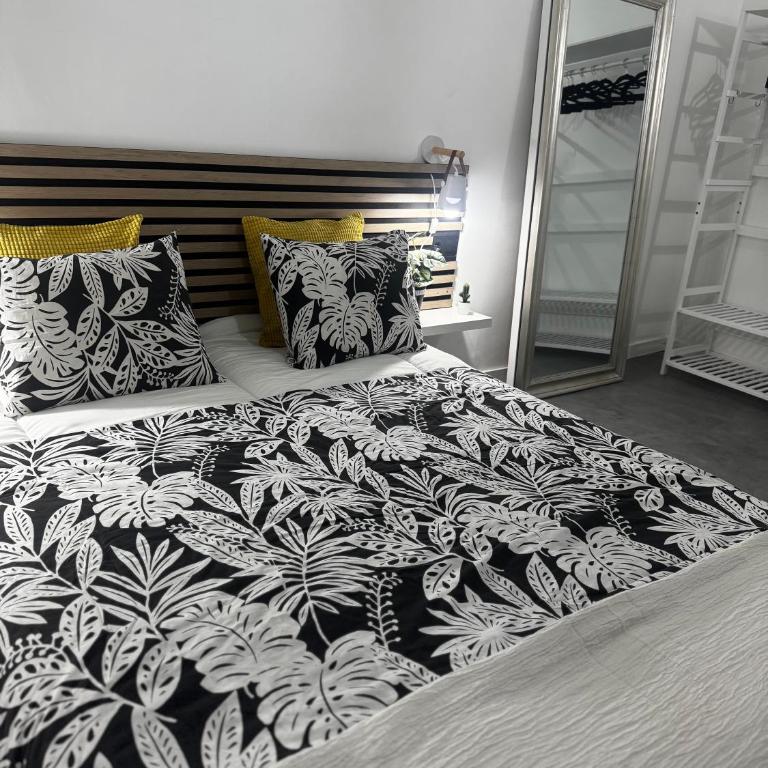 Madrid Style & Comfort 5 - One-Bedroom Apartment - 1