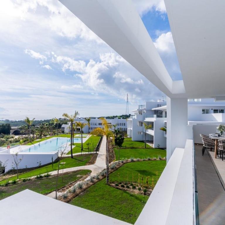 Al4-1916 Estepona - Apartment - Alcazaba Lagoon - Two-Bedroom Apartment - 1