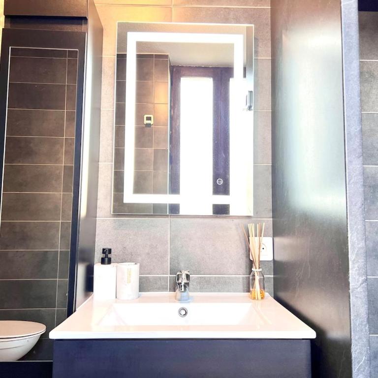 Spacieux T2 avec balcon - Appartement 1 Chambre - 22