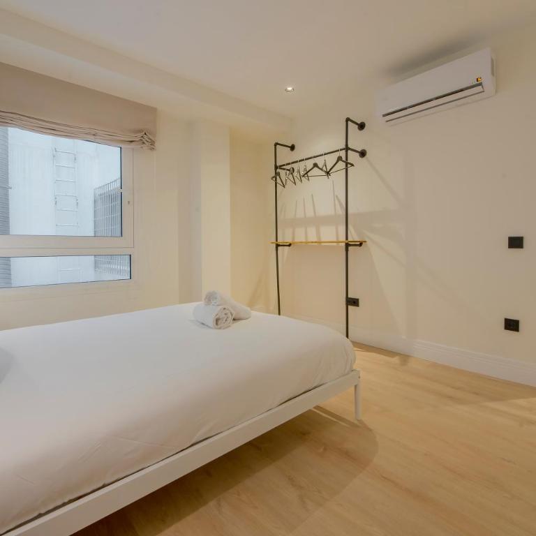 Malasaña cálida para 4, ven a San Bernardo 20 E3 - One-Bedroom Apartment - 6