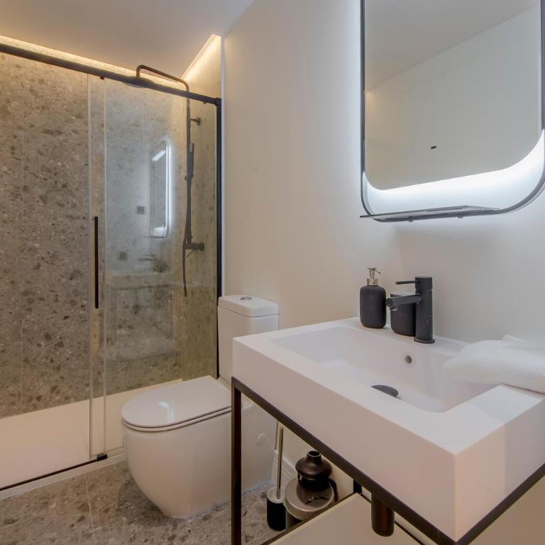 Malasaña cálida para 4, ven a San Bernardo 20 E3 - One-Bedroom Apartment - 21