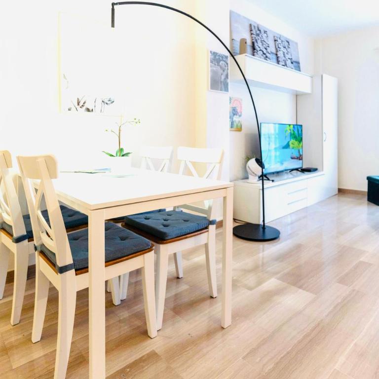 Fuengirola Centro Histórico. A 200 m de la playa - Apartamento de 1 dormitorio - 2