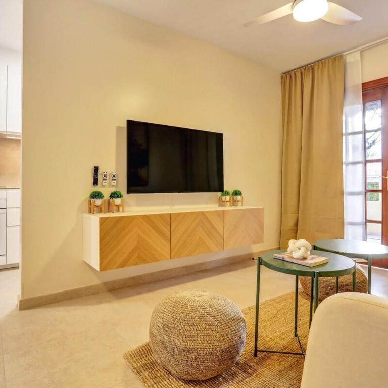 Elegant Coastal Retreat with Private Terrace & Pool Access - Vacation Home - 52