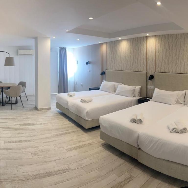 Hotel Zen Airport - Habitación Familiar Superior con traslado gratuito al aeropuerto - 2