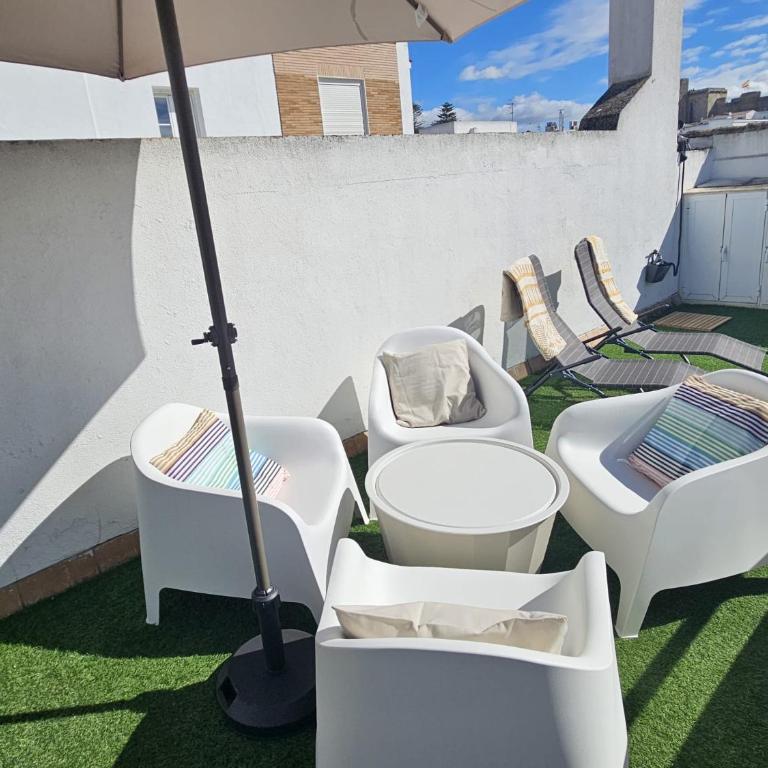 Precioso Ático de Lujo en Calle Ancha - Apartamento de 3 dormitorios - 11