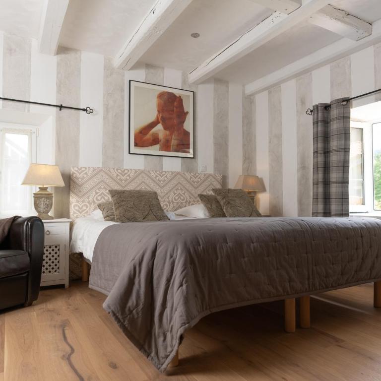 Auberge De La Poulcière - Suite Supérieure Lit King-Size - 19