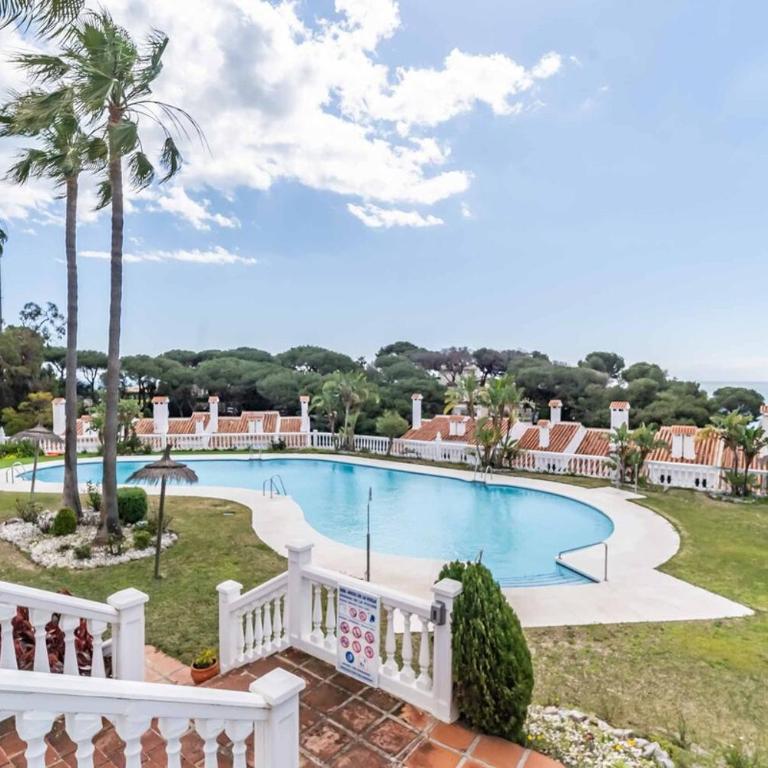 128 - Beautiful Townhouse with Pool, Benalmádena - Apartamento de 2 dormitorios - 32