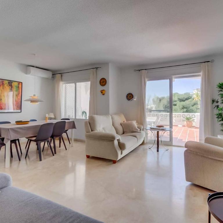 128 - Beautiful Townhouse with Pool, Benalmádena - Apartamento de 2 dormitorios - 60