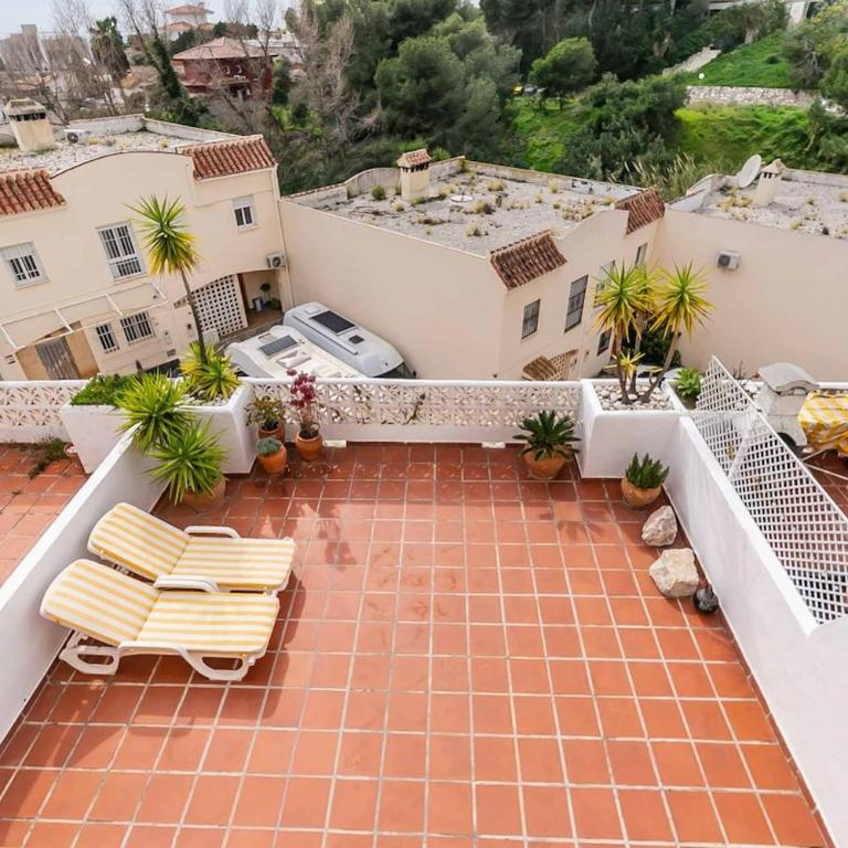 128 - Beautiful Townhouse with Pool, Benalmádena - Apartamento de 2 dormitorios - 62