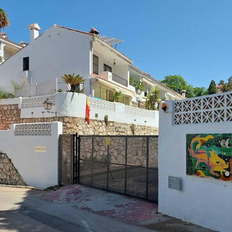 128 - Beautiful Townhouse with Pool, Benalmádena - Apartamento de 2 dormitorios - 99