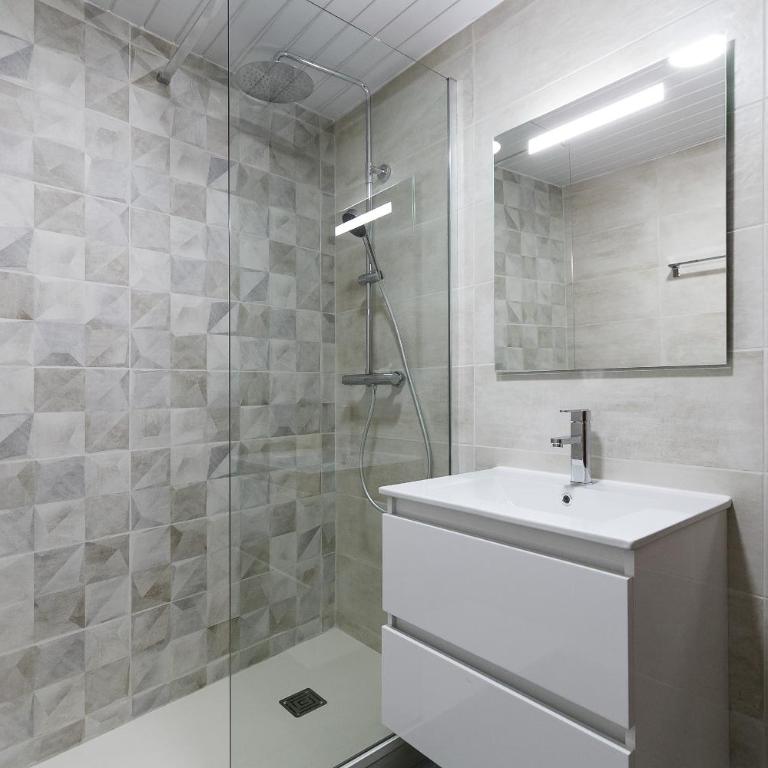 UHC CasasBlancas Family Complex - Casa Unifamiliar de 3 dormitorios - 18