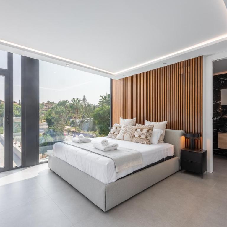 Extravagant 5 BDRM Golfer's Villa with Private Pool - Superior Villa - 25