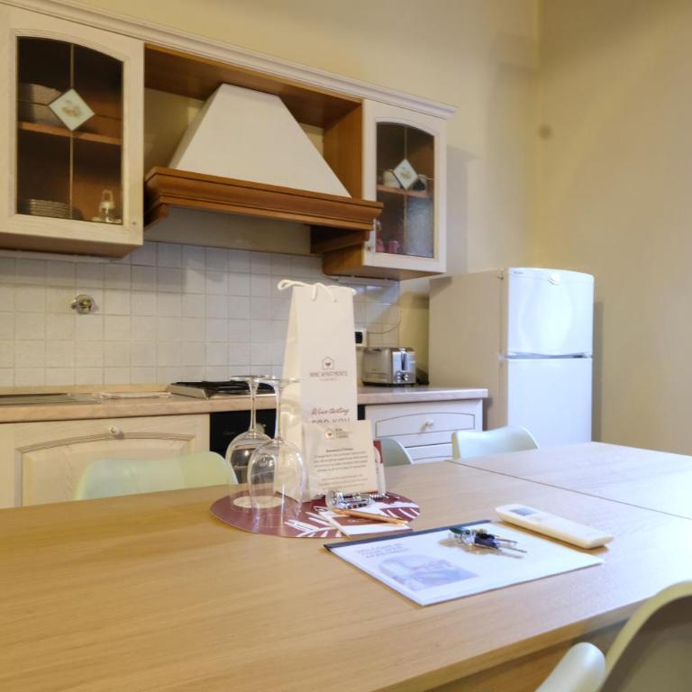 Wine Apartments Florence Barbaresco - Appartamento Superior con 3 Camere da Letto - 4