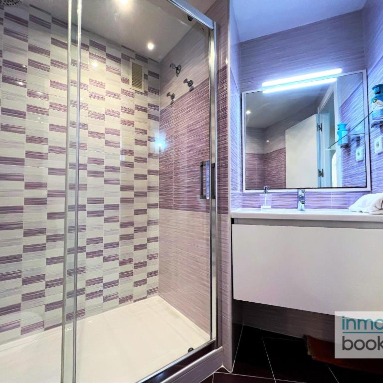 Arquus Beach Salou , climatizado y con piscina - Apartamento de 1 dormitorio con terraza - 3