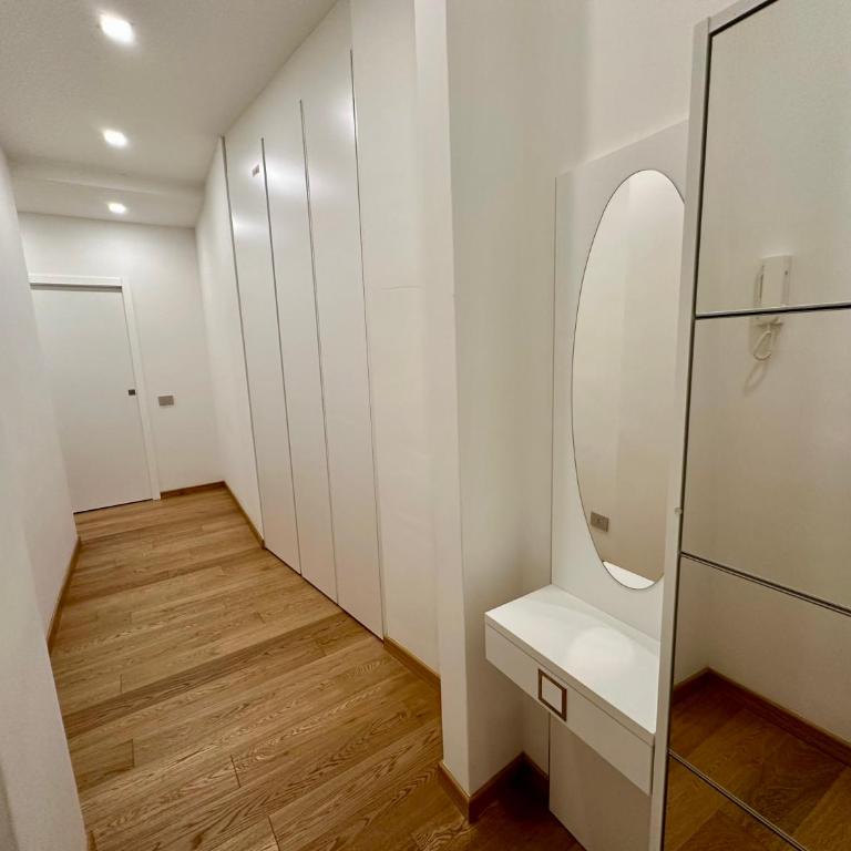La Dimora - Elegante Trilocale in Centro a due passi dal Mare - Appartamento con 2 Camere da Letto - 9