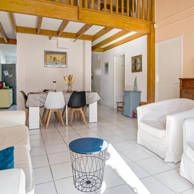 3 Bedroom Gorgeous Home In Royan - Maison de Vacances 3 Chambres - 2