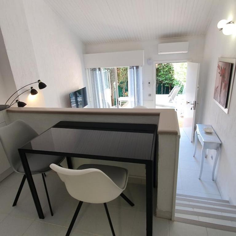 Cap d'Antibes Duplex studio Garden-terrace Beaches - Apartment mit Gartenblick - 9