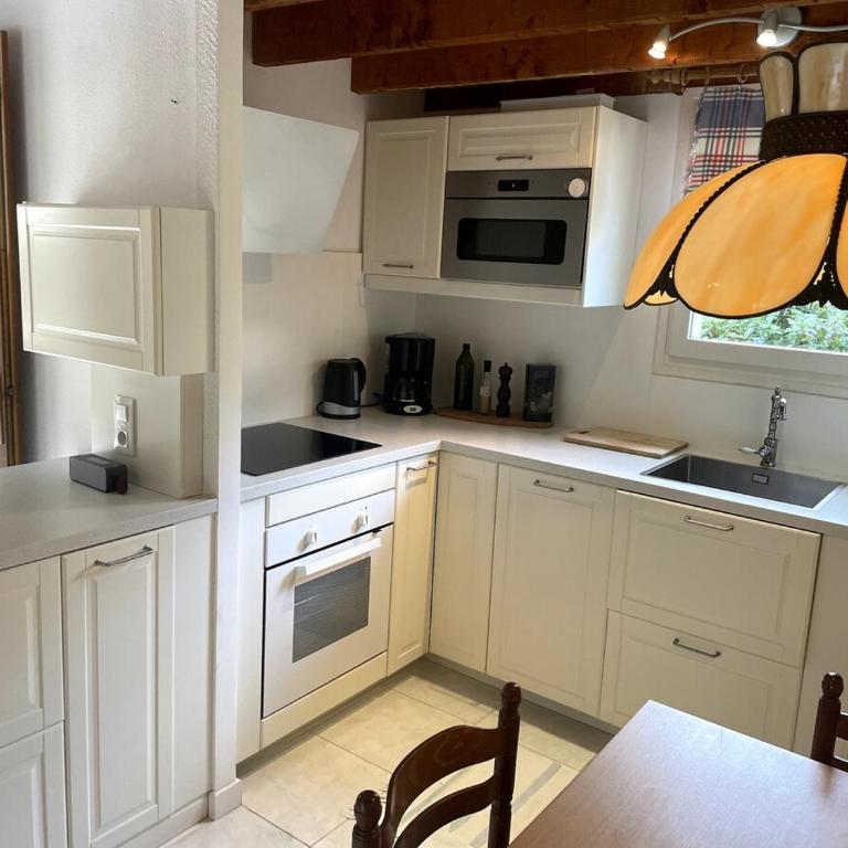 Charming Bandol cottage - Maison 2 Chambres - 17