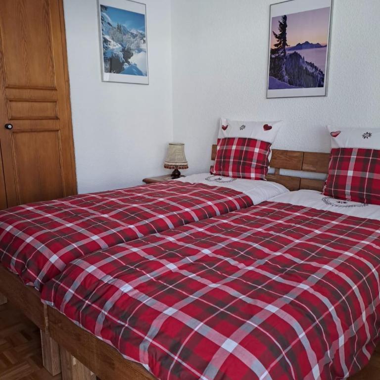 Super OFFRE à Viva Crans Montana - Appartement 2 Chambres avec Balcon et Terrasse - 6
