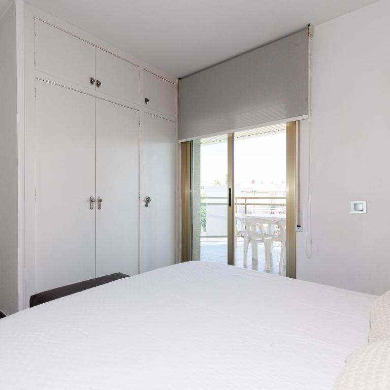 UHC Versailles Family Complex - Two-Bedroom Apartment - 16