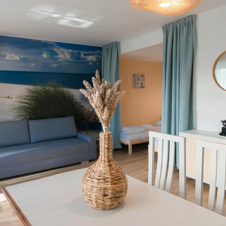 WELCS APARTAMENTO 224 EMP con TERRAZA - Apartment - 12