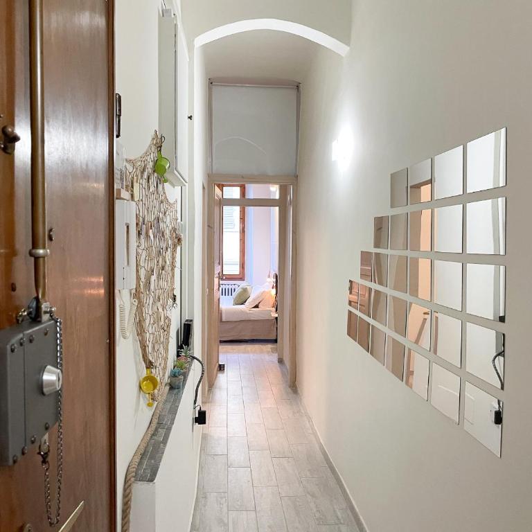 Stazione Rivadarno Guest House - Two-Bedroom Apartment - 8