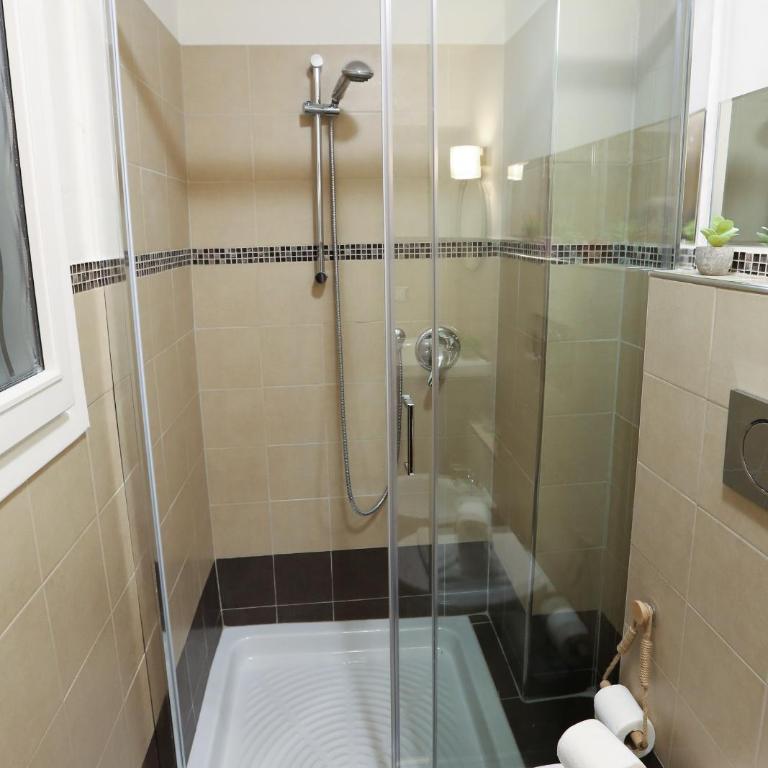 Stazione Rivadarno Guest House - Two-Bedroom Apartment - 15