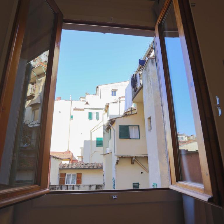 Stazione Rivadarno Guest House - Two-Bedroom Apartment - 20