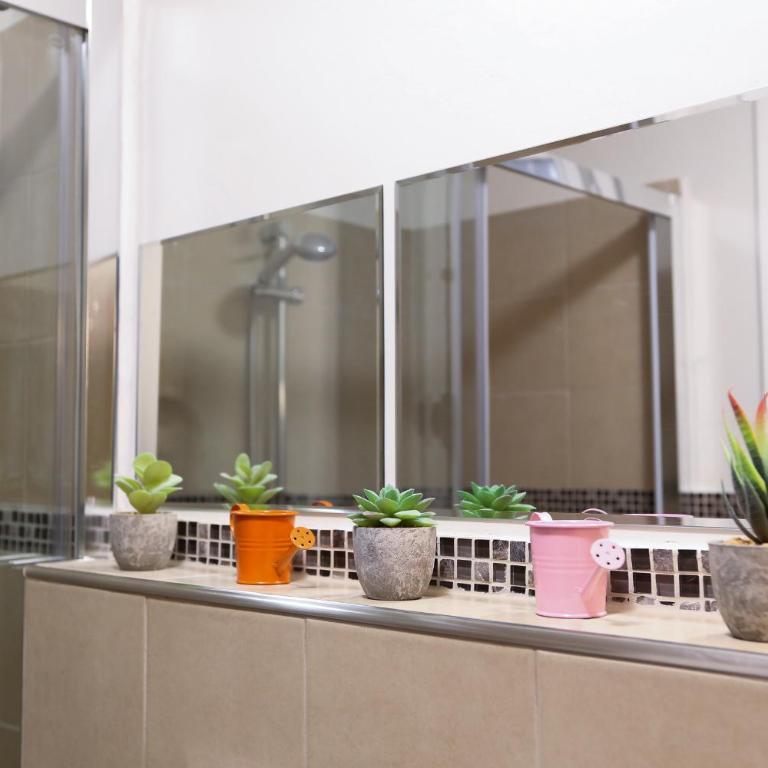 Stazione Rivadarno Guest House - Two-Bedroom Apartment - 24