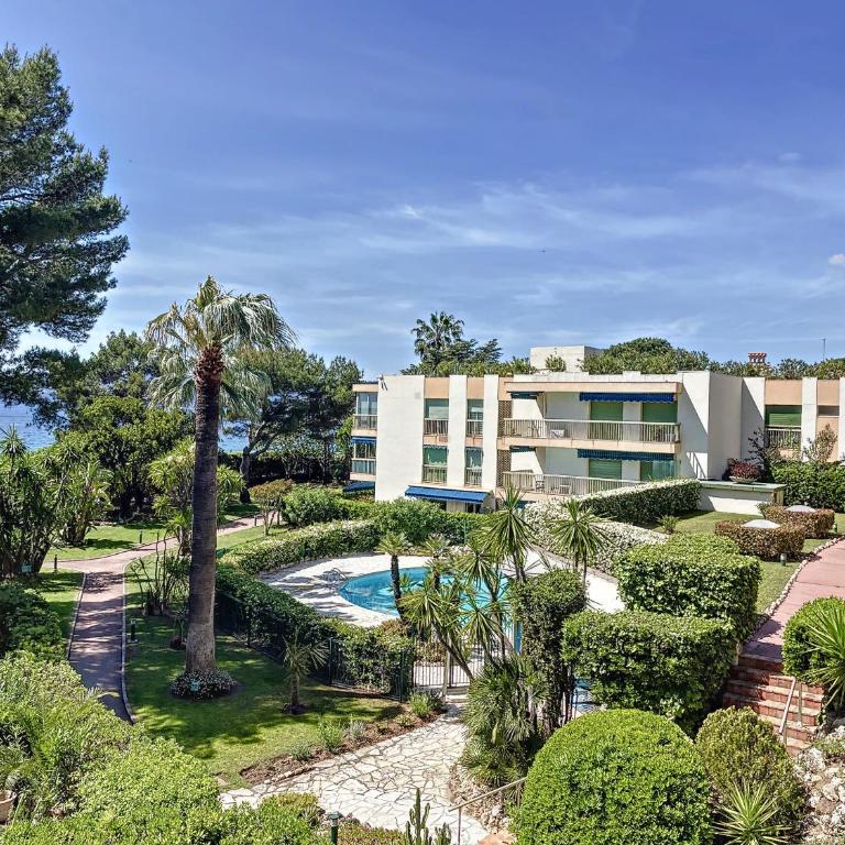 Superbe appartement plage du Midi 2 piscines 325L - Apartment mit 2 Schlafzimmern, Terrasse und Meerblick - 1