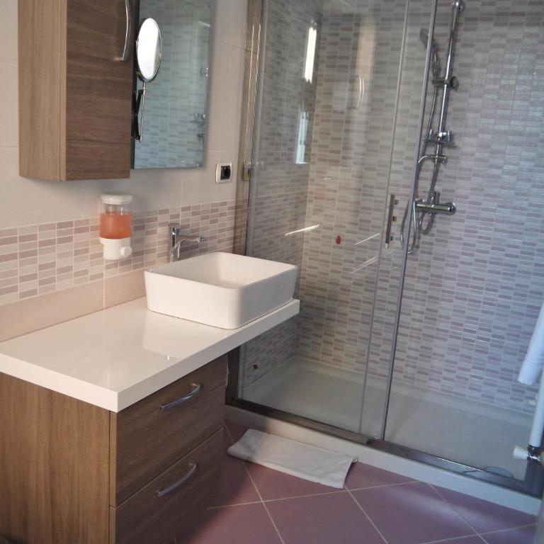 Sweet Dreams - Camera Matrimoniale con Bagno Privato - 2