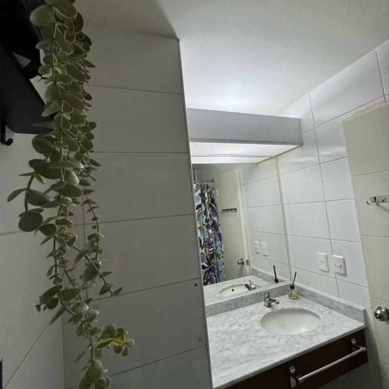 Excelente ubicación y comodidad a pasos Providencia - Apartamento de 2 dormitorios - 37