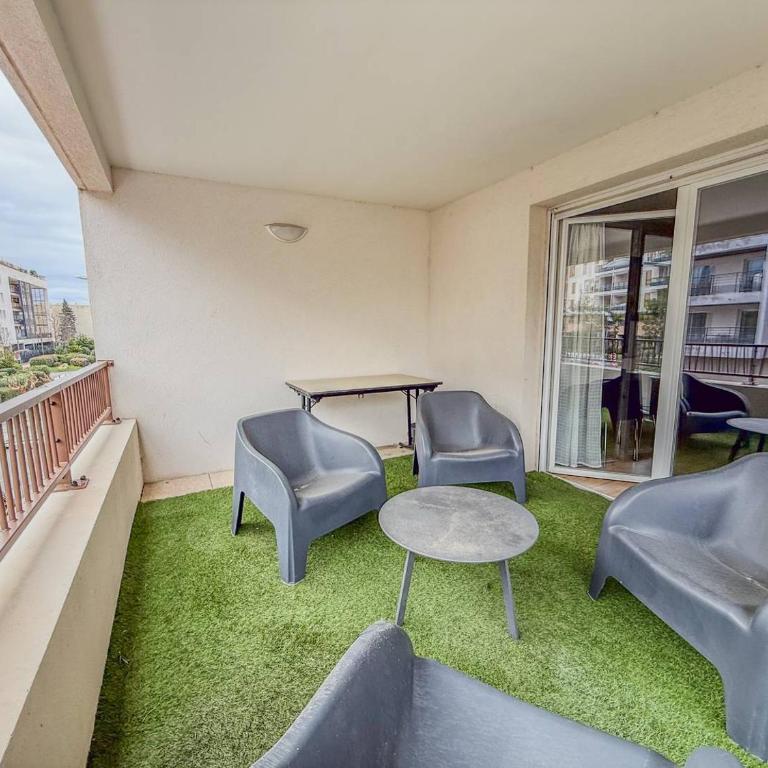 T3 dans Résidence avec Piscine , plage à pieds et proche commerces - Appartamento - 5