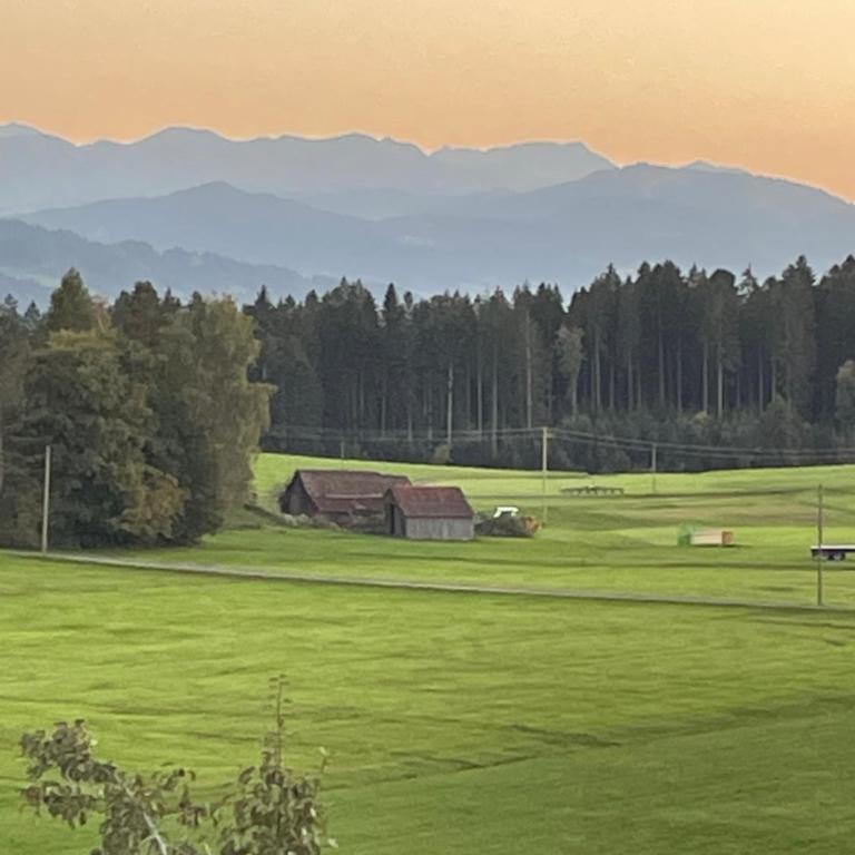 Stilvolles Ferienhaus Chalet 1750 im Allgäu - 200qm - beste Ausstattung - traumhafter Blick - bis 8 Personen - Haus mit 4 Schlafzimmern - 15