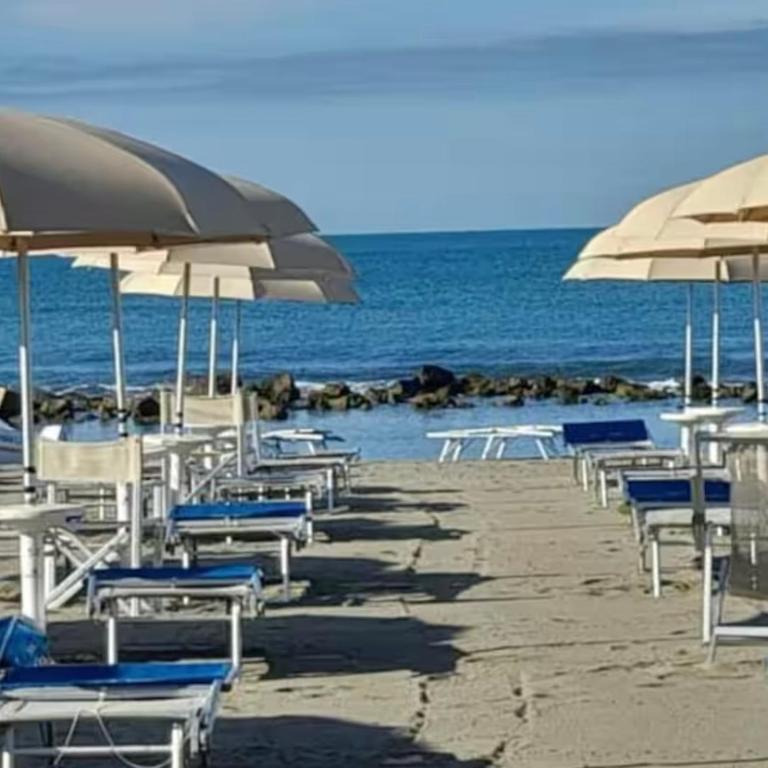 Marellini Lido Nord - Appartamento con 2 Camere da Letto e Balcone - 54