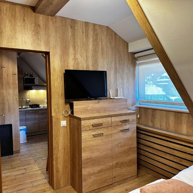 Konaci Kopaonik 28 - One-Bedroom Apartment - 9