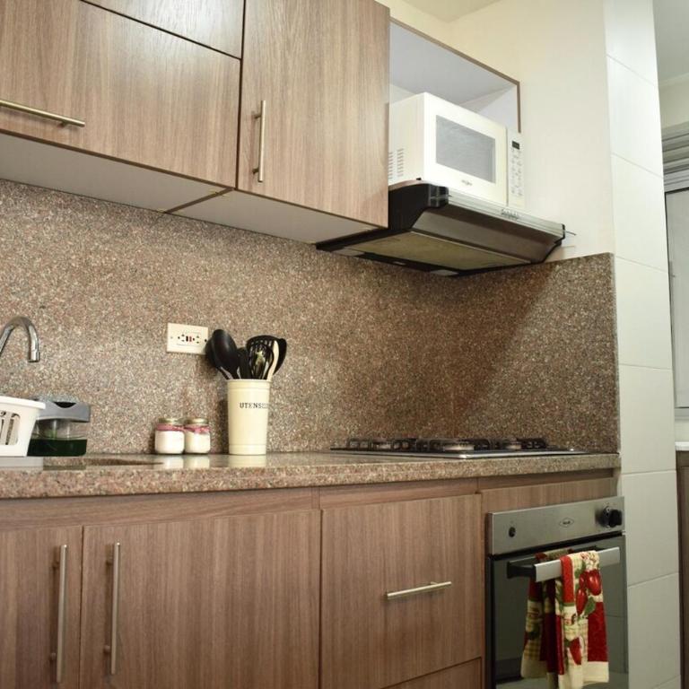 Luxury apartment with pool - Apartamento de 2 dormitorios con balcón - 81