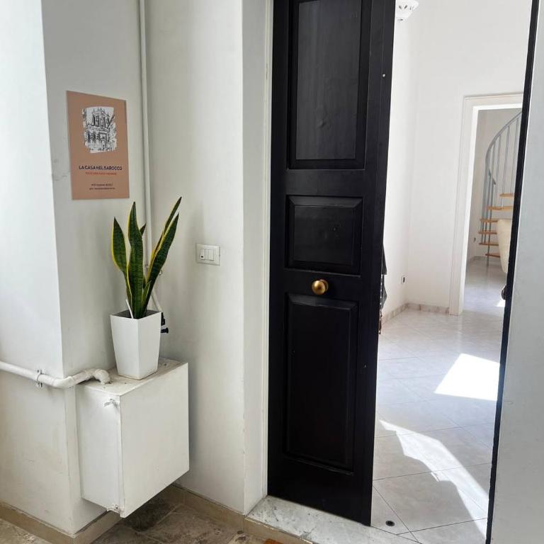 La casa nel barocco - Appartamento con 2 Camere da Letto - 2