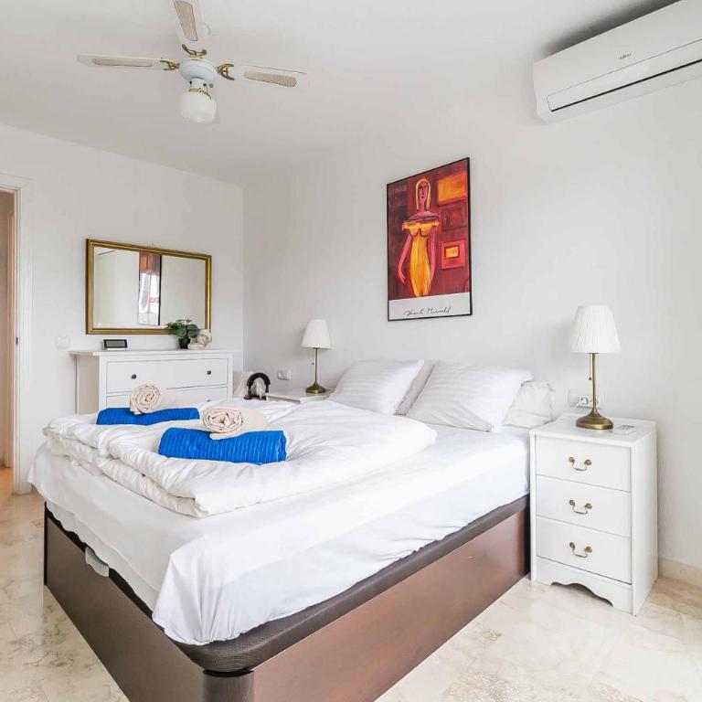128 - Beautiful Townhouse with Pool, Benalmádena - Apartamento de 2 dormitorios - 55