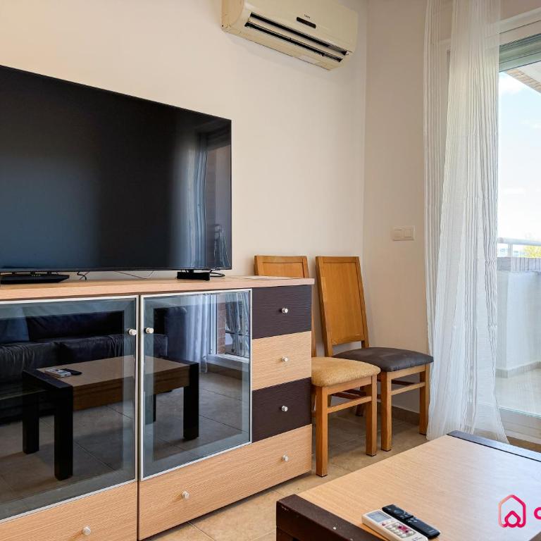 Refugio Marítimo - Apartamento de 2 dormitorios con balcón - 10