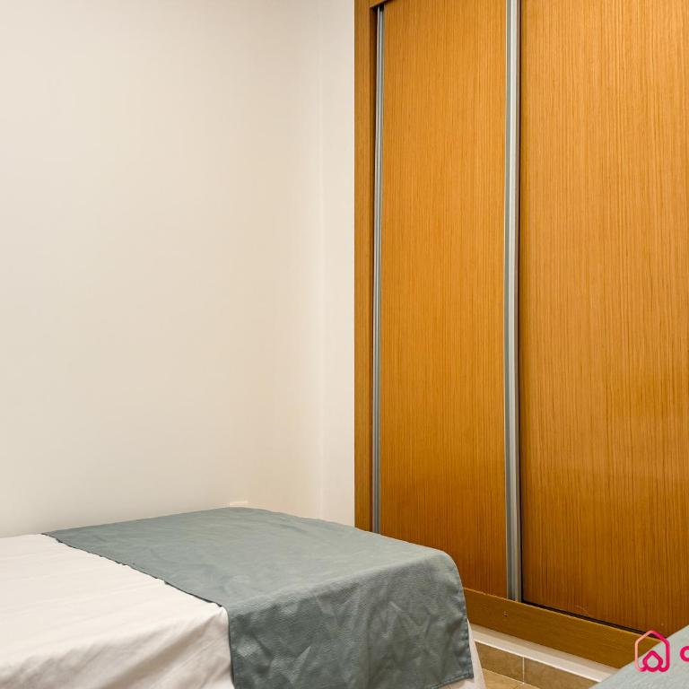 Refugio Marítimo - Apartamento de 2 dormitorios con balcón - 11
